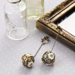 ティラビーズの花編みボールイヤリング   ビーズ アクセサリー キット ハンドメイド アンティーク 2ホール