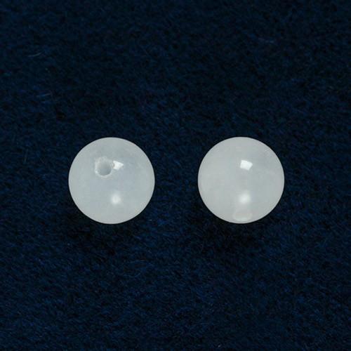 天然石 ホワイトジェード ラウンド 4mm 40個 806 | ハンドメイド アクセサリー 手芸 ビ...