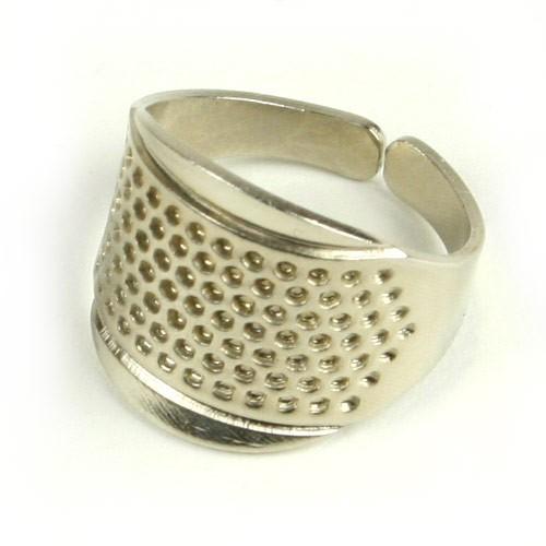 生地 ソーイング道具 大甲丸指抜き｜ トーカイ