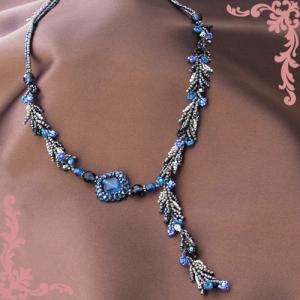 ビーズ ネックレス ネイビーバインネックレス