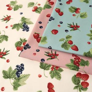 ベリー柄 オックス 50cm単位 | 切売り 切り売り 生地 布 布地 普通地 丈夫 かわいい コットン100％