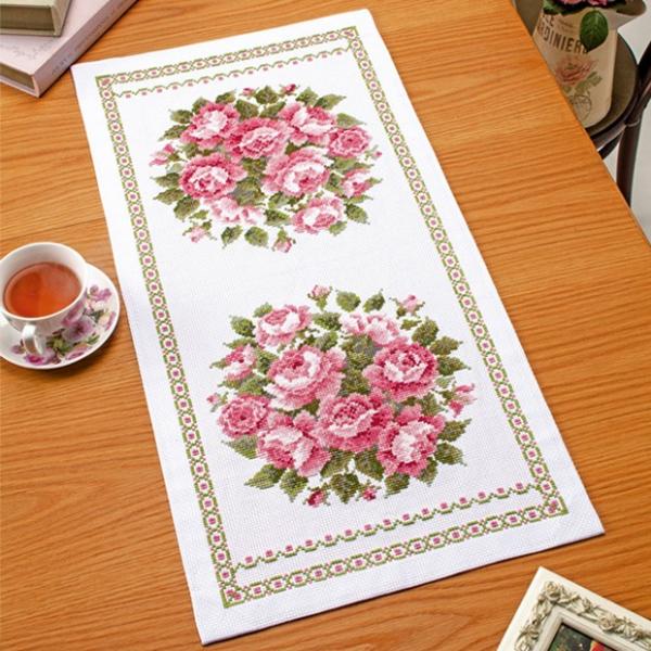 刺繍 刺しゅうキット オリムパス オノエ・メグミ 美しい花たち テーブルセンター スイートローズ