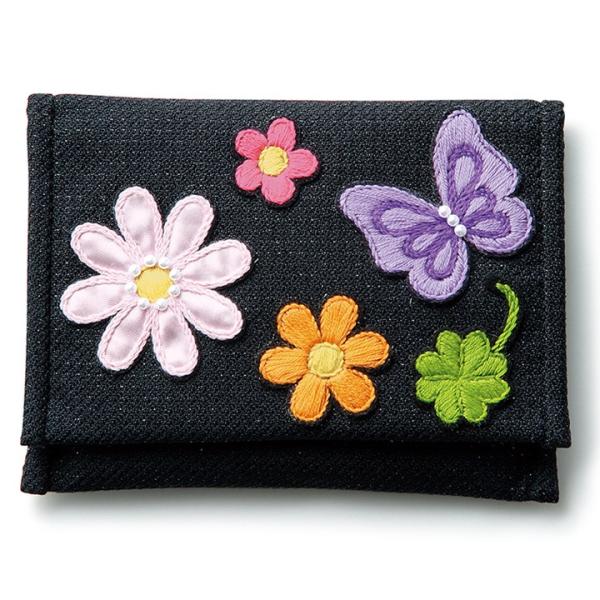 刺繍 ハンドメイドワッペンでアレンジする小物 ポケットティッシュケース