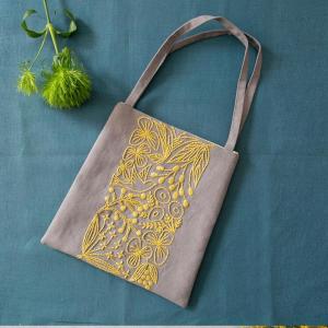マカベアリスさんの植物刺繍キット 小鳥と草花の小さなバッグ