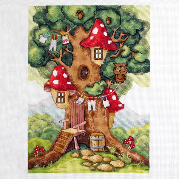 刺繍 輸入キット Charivna Magic oak 魔法の木｜BT-1005 ふくろう キノコ ...