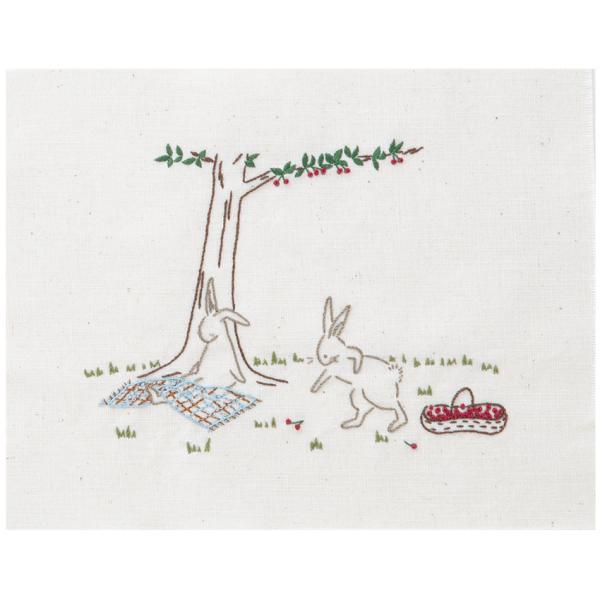 コスモ ジュドフィル 刺しゅうを楽しむ プリントクロス うさぎのピクニック アイボリー 刺繍糸7色セ...