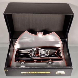 CORGI（コーギ） CORGI BATMAN 2000's DC COMIICS BATMOBILE バット