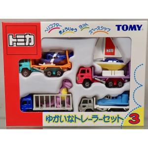 タカラトミー トミカギフトセット ならべてたのしい！新幹線輸送トレーラーセット Amazon.co.jp: トミカ ならべてたのしい! 新幹線輸送トレーラー