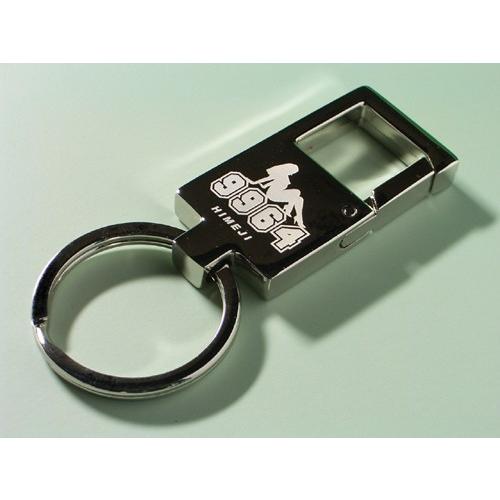 セクシー男の車キーホルダー  G型　車ナンバー入り　オリジナル彫刻  刻印