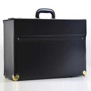 GーGUSTO（Gガスト） ビジネスバック パイロットケース フライトケース