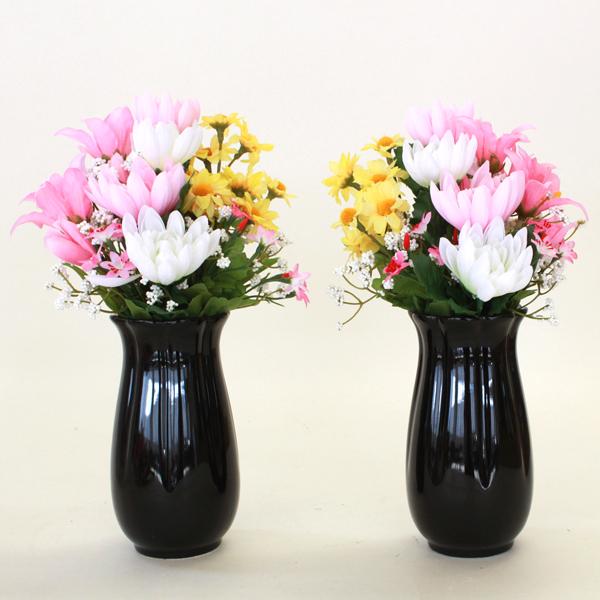 仏花 造花 カラフルな菊の小花束一対 (花器付きセット小) 仏壇用 小さめ 花器付き シルクフラワー...