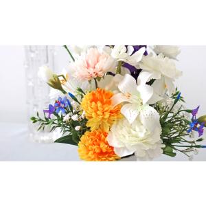 仏花 造花 白いカーネーションとモカラのアレン...の詳細画像3