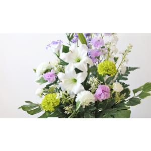 仏花 造花 藤色トルコキキョウと上品なカサブラ...の詳細画像3