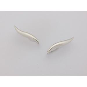 ピアス　シルバー925　シンプル　Sラインピアス