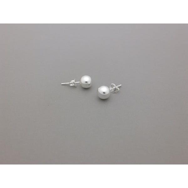 ピアス　シルバー925　シンプル　軽量　　　　　ボールスタッドピアス7mm