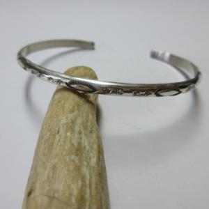 シルバー バングル レディース トライアングル インディアンジュエリー