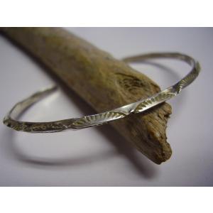 シルバー バングル レディース トライアングル インディアンジュエリー