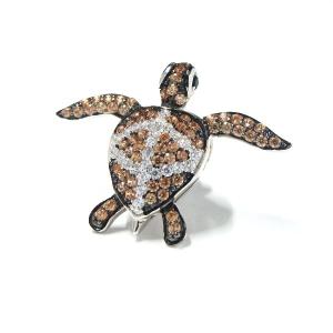 ピンブローチ ラペルピン 亀 ウミガメ パヴェセッティング