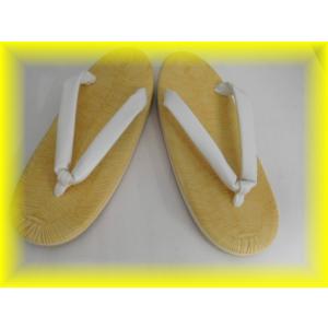 レディース 草履 軽装履 LLサイズ（24〜24,5cm ）スポンジ底 新品 白色 合成皮革の花緒 ...