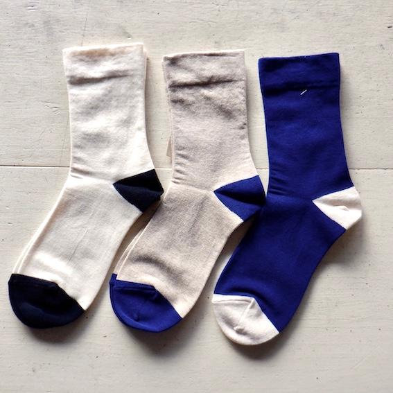 NARU　綿コーマミドル丈ソックス 643500BE