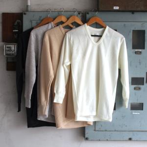 【期間限定ポイント5倍】LOCALINA ロカリナ Long Sleeve U neck cashmere mix 長袖Uネック 3 colors｜simonsandco