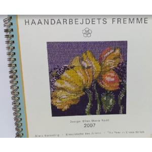 洋書　図案集　刺繍 ビンテージ 図案集 クロスステッチ図案集 ブルー ホワイト 図案集 洋書 刺しゅう 刺繍