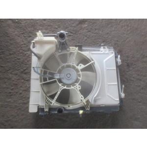 トヨタ SCP100 ラクティス ラジエーター コンデンサー 16400-23160 422133-...