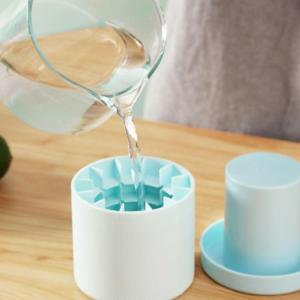 シリコン 製氷皿 60個取り 蓋付き アイスト...の詳細画像1