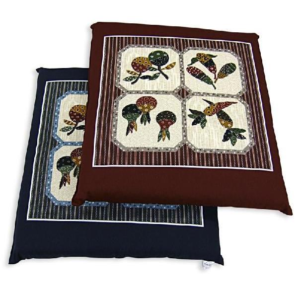 お買得即納最安値に挑戦  日本製ウレタン座布団（格子野菜柄）銘仙判（55×59ｃｍ）ふっくら座蒲団 ...