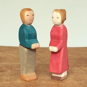 ヘアビック社 人形 7人家族セット ドールハウス用 7体 3歳〜 ドイツ製