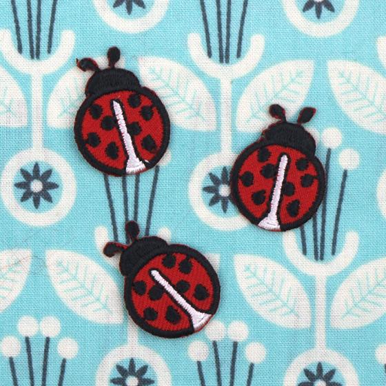 ワッペン アイロン アップリケ てんとう虫 女の子 男の子 入園 入学 かわいい 手芸 ハンドメイド...