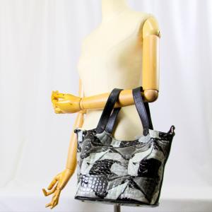 高級感溢れるオーストリッチ バッグ イタリー製 ハンドバッグ