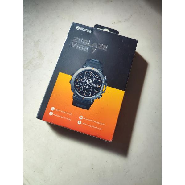 Zeblaze VIBE 7　タフネススマートウォッチ　音声通話可　日本語対応