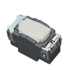 東芝ライテック 抜け止め接地ダブルコンセント NDG2322E(WW