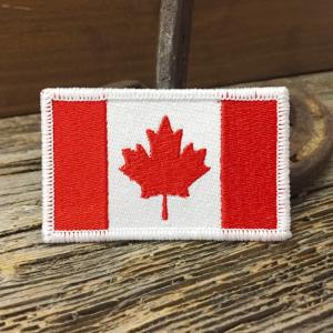 CANADA 国旗柄 刺繍 ワッペン ◆ パッチ カナダ メープルリーフ旗 カエデ CAWP90｜smilemaker2525