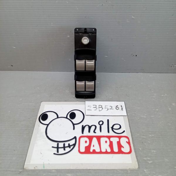 ＫＢ１　レジェンド　純正　パワーウィンドウスイッチ　１Ａ３−１２−５/２３Ｂ５２６１*同梱不可