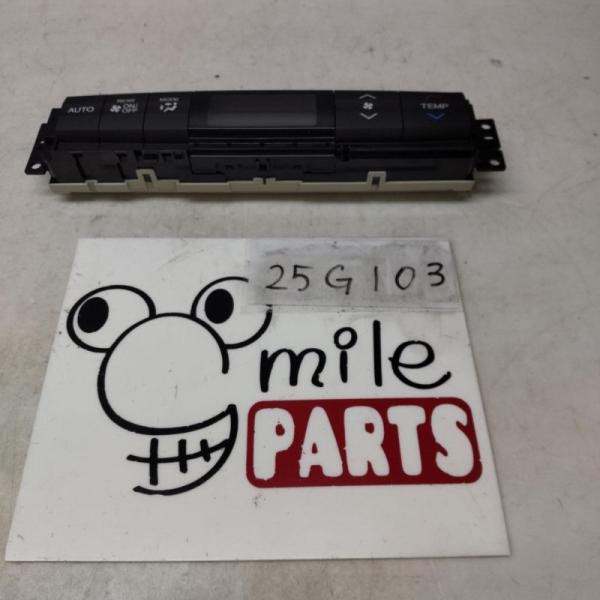 ＲＣ２／ＲＣ１　オデッセイ　純正　リアエアコンスイッチパネル　１Ａ３−１５−５/２５Ｇ１０３*同梱不...