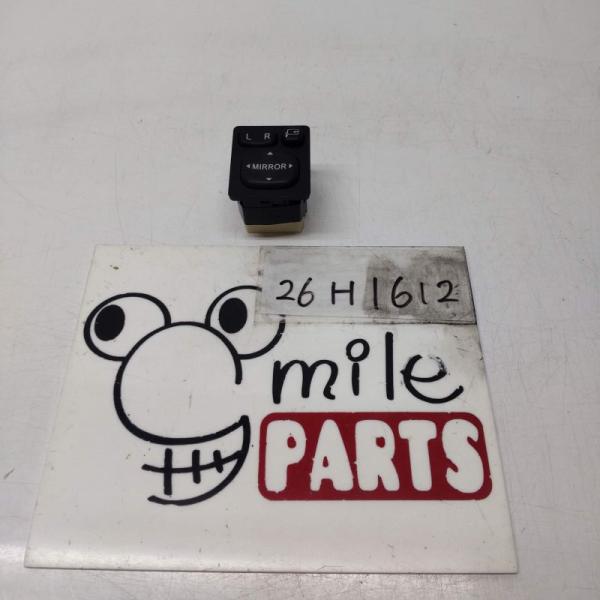 Ｓ３３０Ｇ／Ｓ３２０Ｇ　ハイゼットアトレー　純正　ドアミラースイッチ　１Ａ５−５−３/２６Ｈ１６１２...