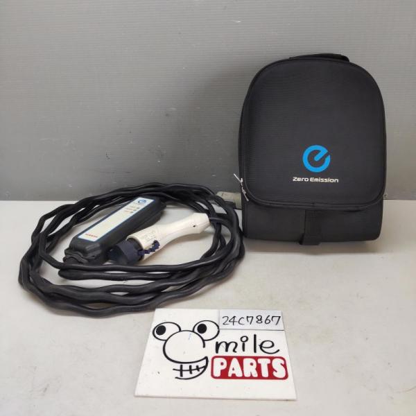 ＡＺＥ０　リーフ　純正　充電ケーブル　１Ｄ５−１８−４/２４Ｃ７８６７*同梱不可