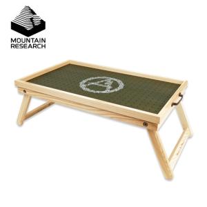 Mountain Research マウンテンリサーチ HOLIDAY in The MOUNTAIN Handle Table ホリデーインザマウンテンハンドルテーブル HITM130 【机/トレー/折り畳み】｜snb-shop