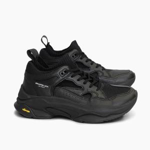 新品未使用　BRANDBLACK スニーカー　26センチ BRAND BLACK（ブランドブラック） BRANDBLACK SAGA M426BB-OGWH サガ