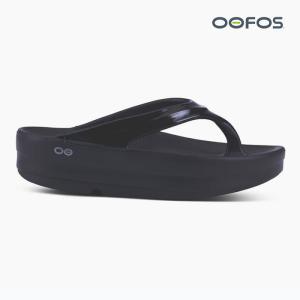 OOFOS（ウーフォス） ウーメガ リカバリーサンダル メンズ レディース
