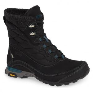 ahnu teva shoes