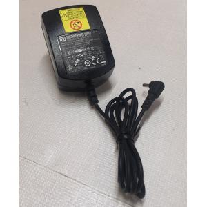 YS0119☆ACアダプター GFP121U-050200-1←5.0V2.0A 外径DCサイズ