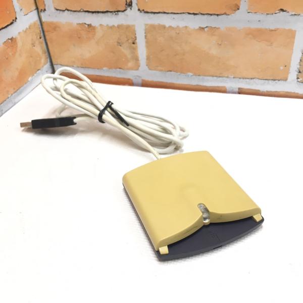 YXS0246★中古 日立 USB接続 公的個人認証用 マイナンバーカード対応 接触型ICカードリー...