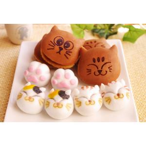 人気商品【猫の和菓子大家族セット 詰め合わせ10個入】ギフト どら焼き 饅頭 可愛い イベント お祝...