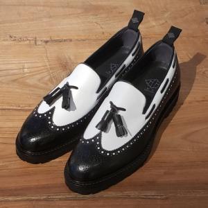 HIROSHI TSUBOUCHI（ヒロシ ツボウチ） ウイングチップレザー