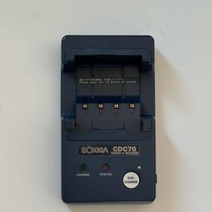 整備済み中古機】【即納可】SOKKIA ソキア 充電器 CDC39 純正品 整備済み中古機】【即納可】SOKKIA ソキア 充電器 CDC39 純正品
