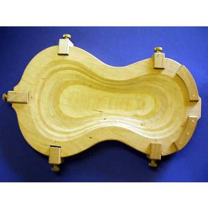 Formwood / Violin Cradle 木製 バイオリン 作業台