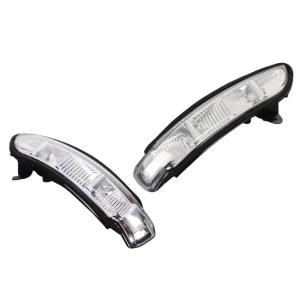 Mercedes-Benz（メルセデス・ベンツ） 純正品 ドアミラーウインカー